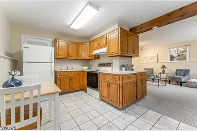 13 Glutting Pl, East Hanover Township, NJ 07936 - Photo 30