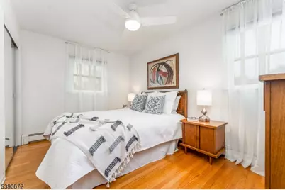 13 Glutting Pl, East Hanover Township, NJ 07936 - Photo 16