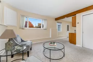 13 Glutting Pl, East Hanover Township, NJ 07936 - Photo 28