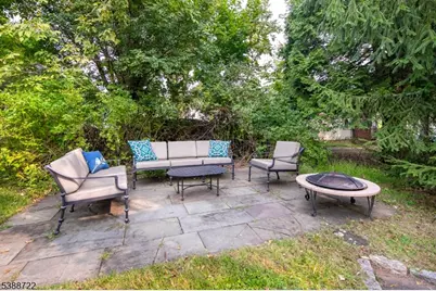 10 Valley View Ave, Peapack Gladstone Boro, NJ 07934 - Photo 18