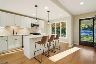 16 Minnisink Dr, Roseland, NJ 07068 - Photo 1