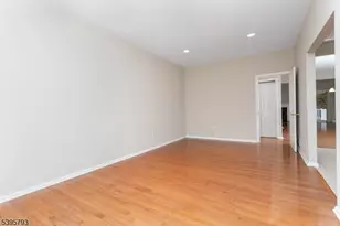 58 Autumn Ridge Rd, Parsippany, NJ 07950 - Photo 4