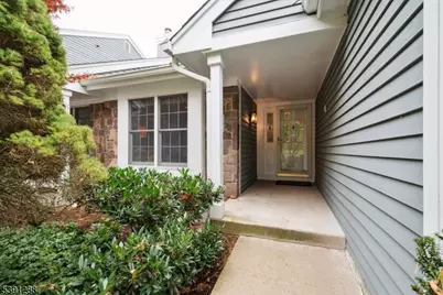 2 Berkley Ln, Bedminster Township, NJ 07921 - Photo 2