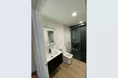 262 Main St, Little Falls Township, NJ 07424 - Photo 14
