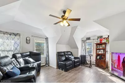 45 Hedden Ter, Newark, NJ 07108 - Photo 6