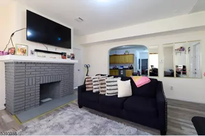 349 Osborne Ter, Newark, NJ 07112 - Photo 36