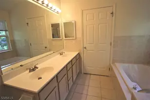 92 Harvard Cir, Montgomery Township, NJ 08540 - Photo 28