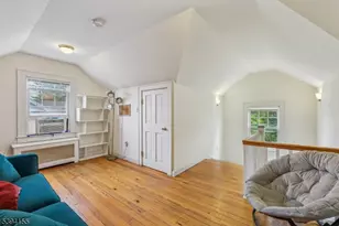14 Laurel Ave, Clifton, NJ 07012 - Photo 32