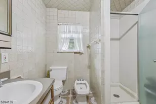 14 Laurel Ave, Clifton, NJ 07012 - Photo 28