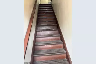 329 Wagaraw Rd #10, Hawthorne, NJ 07506 - Photo 6