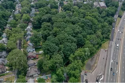 39 Forest Dr, Bloomfield, NJ 07003 - Photo 14