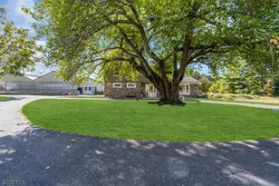 70 MacKenzie Rd, Lebanon Township, NJ 08827 - Photo 12