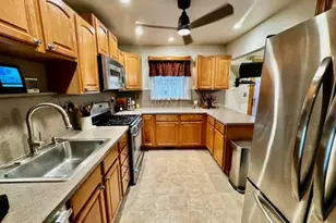 36 Deer Path Dr, Mount Olive, NJ 07836 - Photo 4