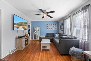 466 Market St, Elmwood Park, NJ 07407 - Photo 2