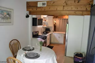 5 W Fairview Ave, Mine Hill, NJ 07803 - Photo 10