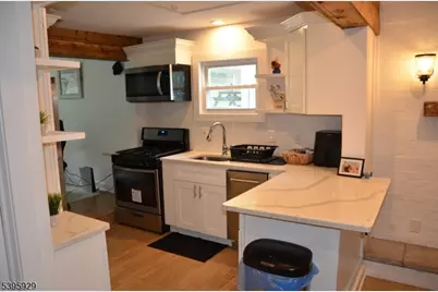 5 W Fairview Ave, Mine Hill, NJ 07803 - Photo 12
