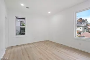 813 S 12th St, Newark, NJ 07108 - Photo 10