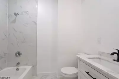 813 S 12th St, Newark, NJ 07108 - Photo 6