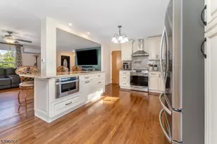 417 Mountain Rd, Readington, NJ 08833 - Photo 10