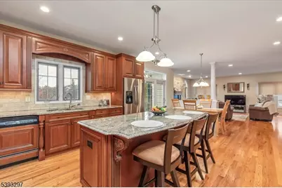 11 Madaline Dr, Edison, NJ 08820 - Photo 16