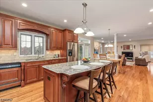 11 Madaline Dr, Edison, NJ 08820 - Photo 16