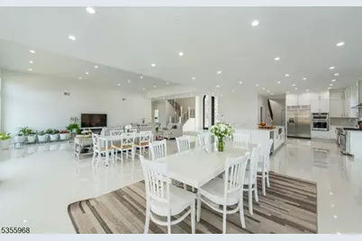 34 W Shore Rd, Mountain Lakes, NJ 07046 - Photo 10