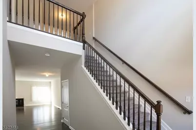 52 Arlene Ct, Parsippany, NJ 07950 - Photo 2