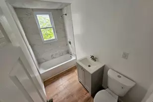 518 E 23rd St, Paterson, NJ 07514 - Photo 2