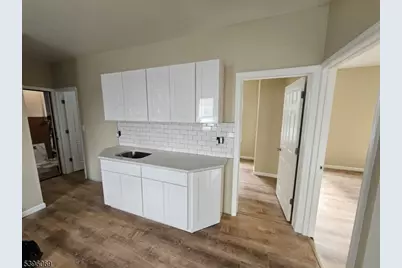 518 E 23rd St #1F, Paterson, NJ 07514 - Photo 1