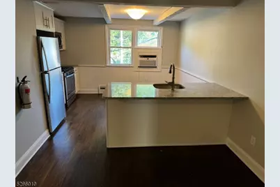 1737 E 2nd St, Scotch Plains Township, NJ 07076 - Photo 4
