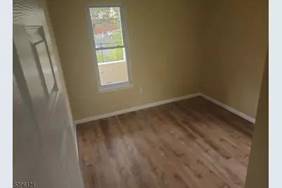 518 E 23rd St #2R, Paterson, NJ 07514 - Photo 4