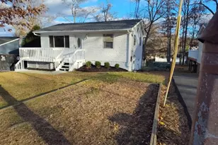 315 Santa Fe Trail, Hopatcong, NJ 07843 - Photo 2