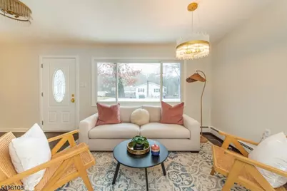 315 Santa Fe Trail, Hopatcong, NJ 07843 - Photo 6