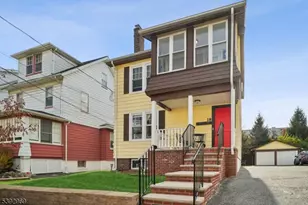 18 Boyden Pkwy S, Maplewood, NJ 07040 - Photo 1