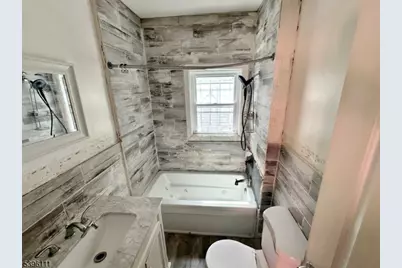 188 Paine Ave, Irvington, NJ 07111 - Photo 8