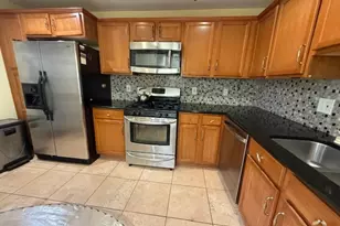 105 Park Pl, Irvington, NJ 07111 - Photo 2