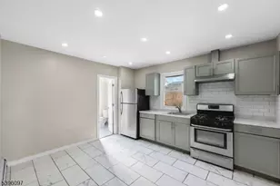 113 Second St, Elizabeth, NJ 07206 - Photo 10