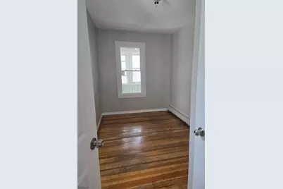 113 2nd St, Elizabeth, NJ 07206 - Photo 4