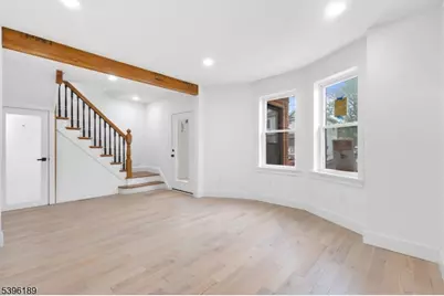 31 Cummings St, Irvington, NJ 07111 - Photo 4