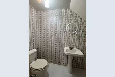 144 Magnolia Ave, Hillsdale, NJ 07642 - Photo 14