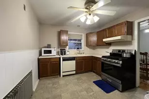 144 Magnolia Ave, Hillsdale, NJ 07642 - Photo 8