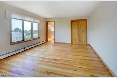 18 Jani Ct, Clifton, NJ 07013 - Photo 20