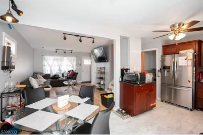 392 Lower Alden Dr, Rahway, NJ 07065 - Photo 8