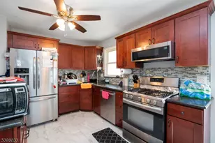 392 Lower Alden Dr, Rahway, NJ 07065 - Photo 10