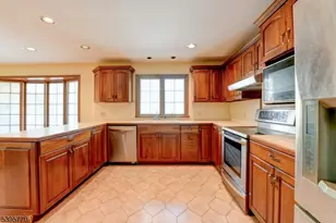 6 Brookvale Terrace, Kinnelon, NJ 07405 - Photo 16