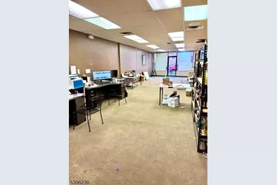 580 Ridge Rd, North Arlington, NJ 07031 - Photo 4