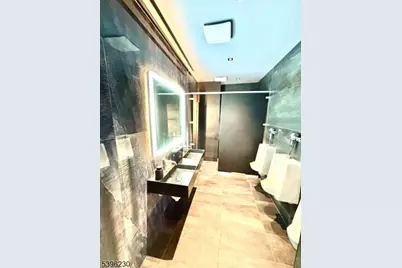 580 Ridge Rd, North Arlington, NJ 07031 - Photo 12