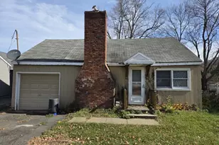 16 Waterside Dr, Jefferson Township, NJ 07849 - Photo 1