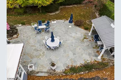 18 Stockton Pl, Nutley, NJ 07110 - Photo 4