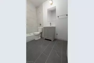55 Schley St, Newark, NJ 07112 - Photo 8